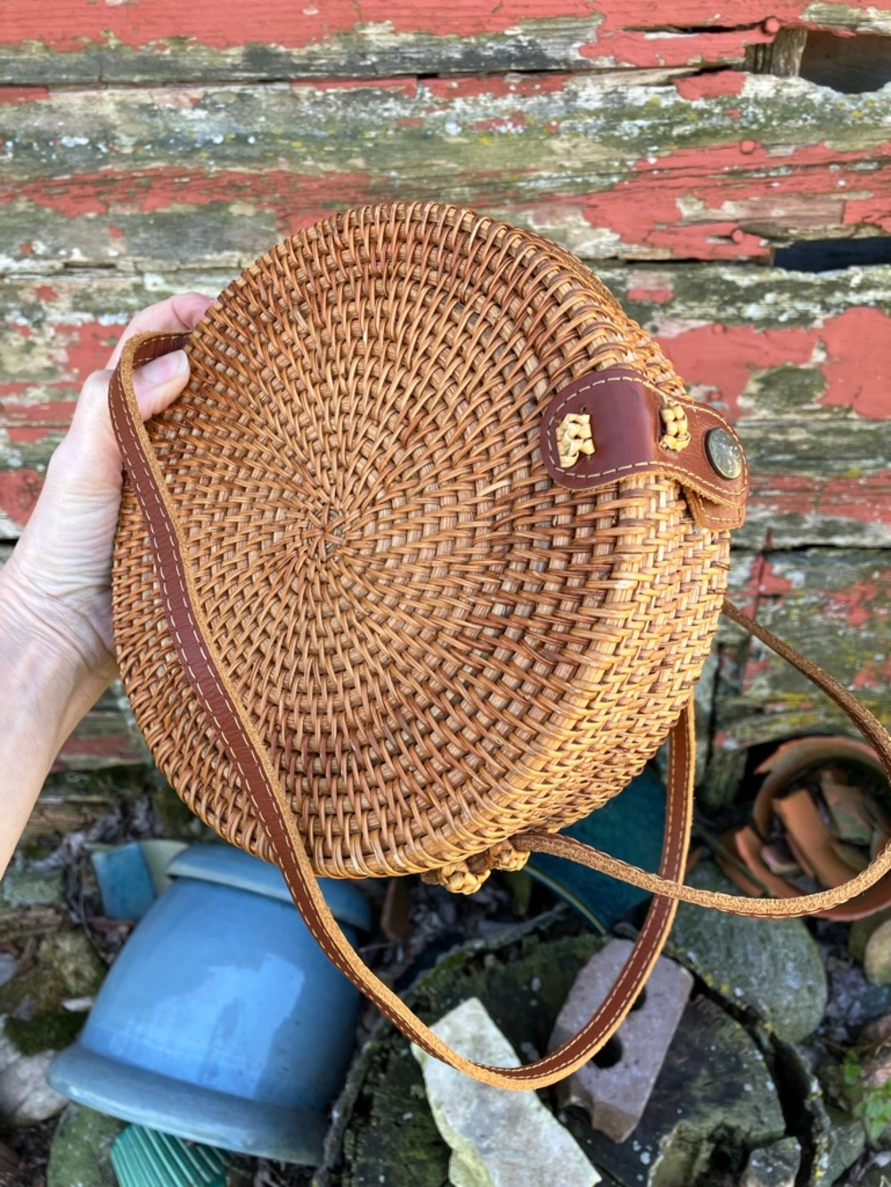 Anthropologie Summer Woven Round Rattan Crossbody Bag w/ Leather Straps - Picture 12 of 14
